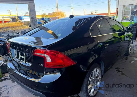 2013 Volvo S60 T5 from USA, damaged, VIN YV1612FS9D2208524